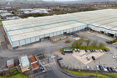 Warehouse to rent, Walker Industrial Estate, Walker Rd Blackburn BB1 2QE