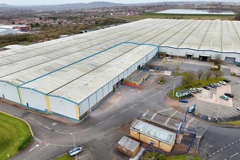 Warehouse to rent, Walker Industrial Estate, Walker Rd Blackburn BB1 2QE