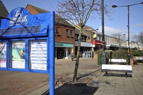 Office to rent, 162-168 High St Waltham Cross EN8 7AW