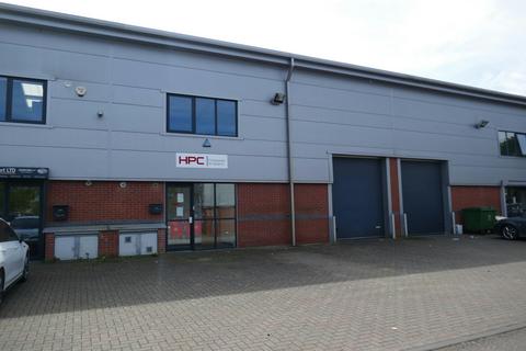 Warehouse to rent, Unit 3 Parkend, Harlow Business Park Harlow CM19 5QF