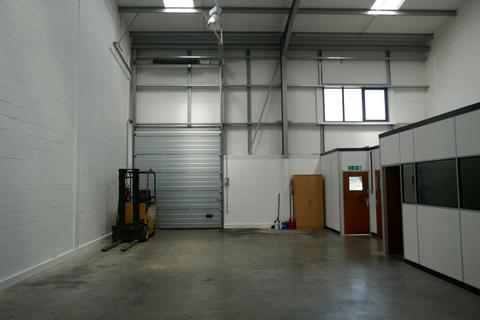 Warehouse to rent, Unit 3 Parkend, Harlow Business Park Harlow CM19 5QF