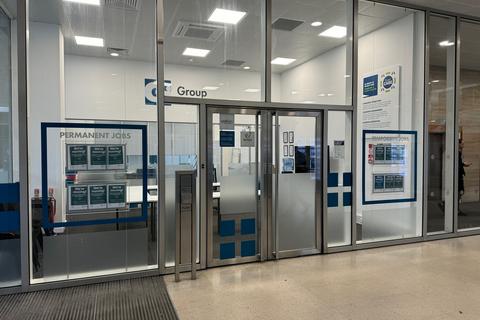 Office to rent, Midsummer Blvd Milton Keynes MK9 2EA