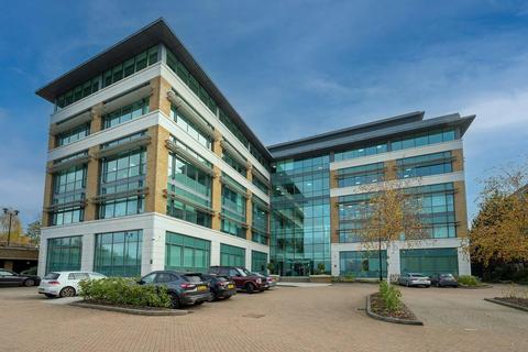 Office to rent, 3 Arlington Sq Bracknell RG12 1WA