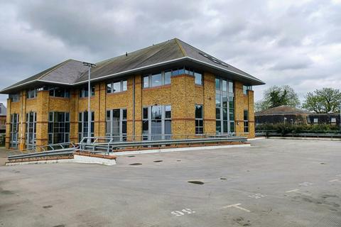 Office to rent, 18-19 Station Rd Sunbury On Thames TW16 6SU