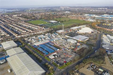 Warehouse to rent, Portfield Rd Portsmouth PO3 5FL