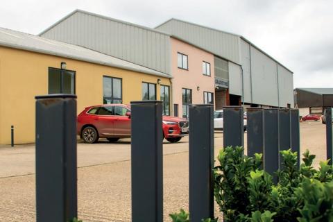 Distribution warehouse to rent, Shaftesbury Ln Blandford Forum DT11 7EG
