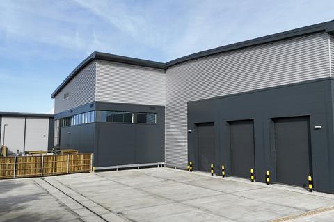 Warehouse to rent, Limberline Rd Portsmouth PO3 5JF