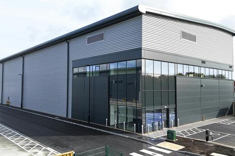 Warehouse to rent, Limberline Rd Portsmouth PO3 5JF
