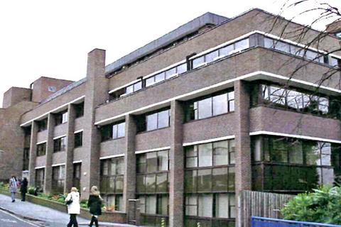 Office to rent, 15-17 Elmfield Rd Bromley BR1 1LT