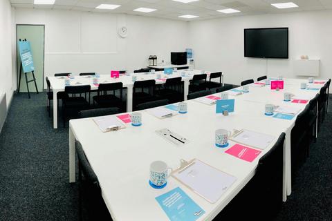 Office to rent, Turnstall Rd Leeds LS11 5HL