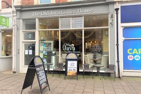 Restaurant to rent, 2 Den Rd Teignmouth TQ14 8AJ