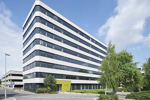 Office to rent, 1 Station Sq Bracknell RG12 1QB