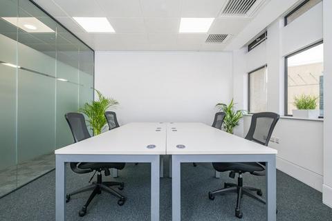 Office to rent, Cawsey Way Woking GU21 6QX