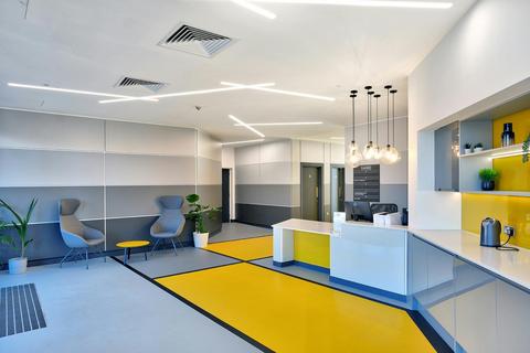 Office to rent, 87 Castle St Reading RG1 7SN