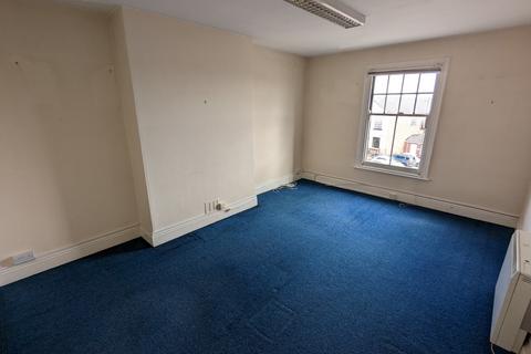 Retail property (high street) to rent, 68 South St Ilkeston DE7 5QJ