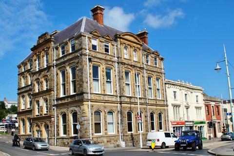 Office to rent, Bridge St Bideford EX39 2HT