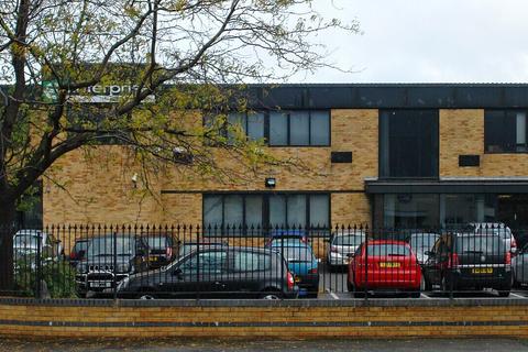 Office to rent, Delta Way Egham TW20 8RX