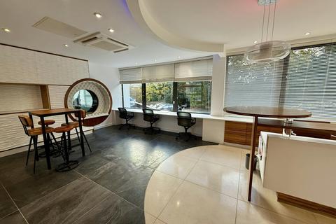 Office to rent, 12-14 Dean Park Cres Bournemouth BH1 1HL