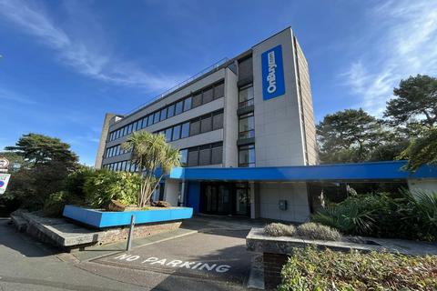 Office to rent, 12-14 Dean Park Cres Bournemouth BH1 1HL