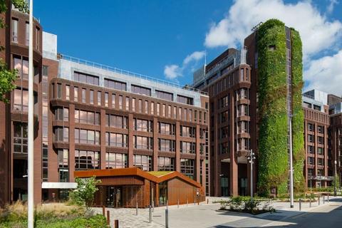 Office to rent, Duke St Woking GU21 5BH