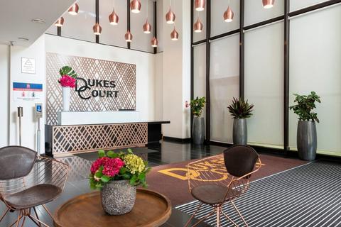 Office to rent, Duke St Woking GU21 5BH