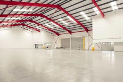 Warehouse to rent, Factory Ln Croydon CR0 3RL