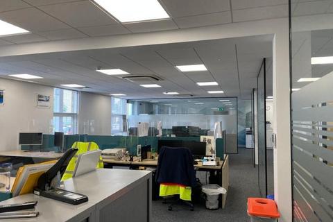 Office to rent, 487-488 Ipswich Rd Slough SL1 4EP