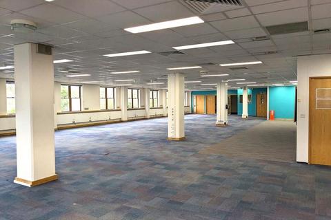 Mixed use to rent, Surrey University Campus Guildford GU2 7XJ