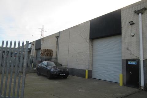 Warehouse to rent, 33 Wates Way Mitcham CR4 4HR