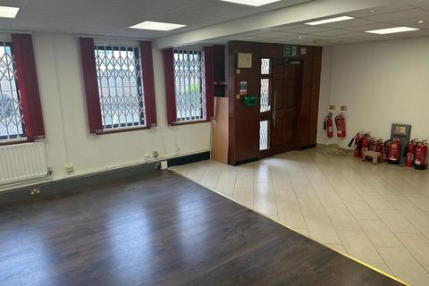 Office to rent, 58 Station Rd Harrow HA2 7SA