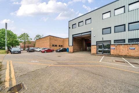 Warehouse to rent, Alliance Rd London W3 0RA
