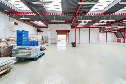 Warehouse to rent, Alliance Rd London W3 0RA
