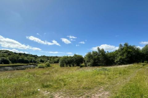 Land to rent, 64D Tansey Green Rd Brierley Hill DY5 4TE