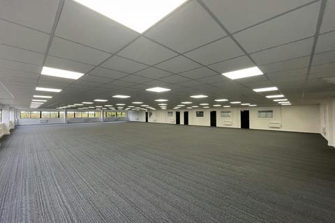 Factory to rent, 1 Warpsgrove Ln Chalgrove OX44 7XZ