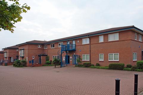 Industrial unit to rent, Crown Hl Milton Keynes MK8 0ES