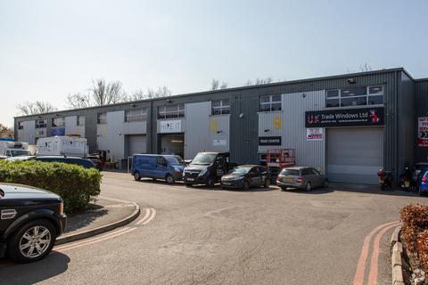 Warehouse to rent, Minden Rd Sutton SM3 9QP