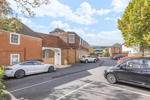 Office to rent, 59 Church St Staines TW18 4XS