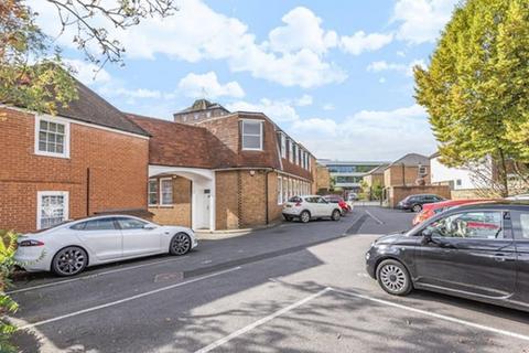 Office to rent, 59 Church St Staines TW18 4XS