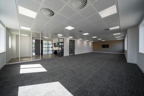 Office to rent, Fleming Way Crawley RH10 9GT