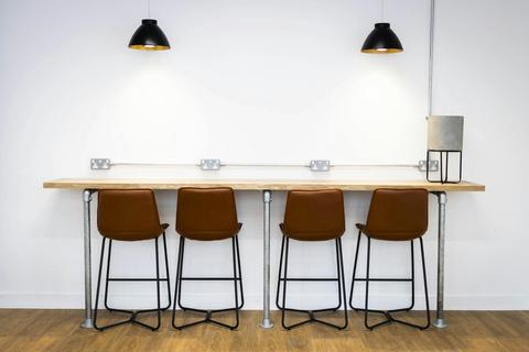 Office to rent, 17-27 Station Rd Reading RG1 1LG
