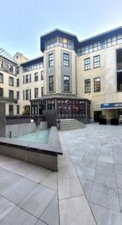 Retail property (high street) to rent, 168 Ingram St Glasgow G1 1DN