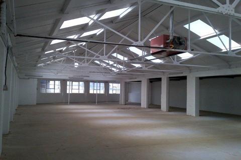Industrial development to rent, Roebuck Rd Chessington KT9 1EU