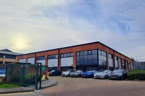 Warehouse to rent, Weston Ave Grays RM20 3ZD