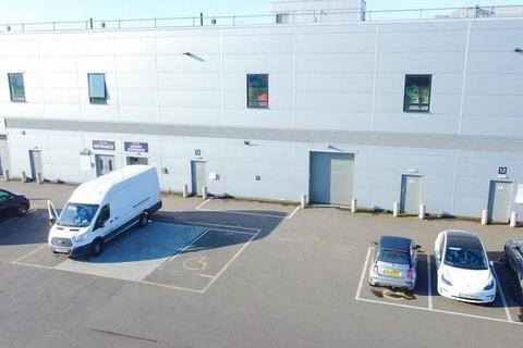 Warehouse to rent, 56 Magnet Rd Wembley HA9 7FP