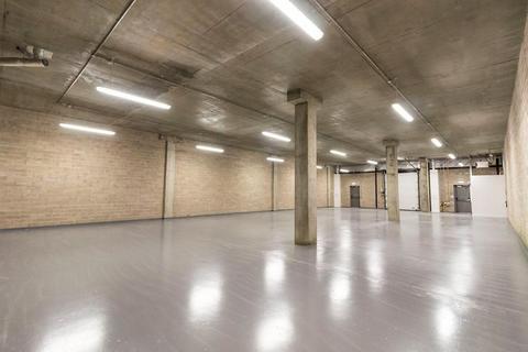 Warehouse to rent, 56 Magnet Rd Wembley HA9 7FP