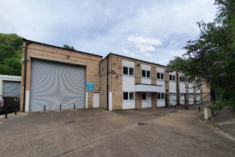 Warehouse to rent, Unit B4 Ullswater Cres Coulsdon CR5 2HT