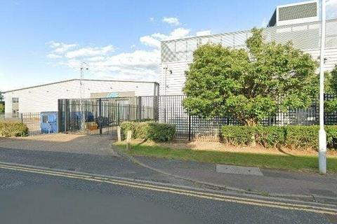 Warehouse to rent, 963-966 Weston Rd Slough SL1 4HR