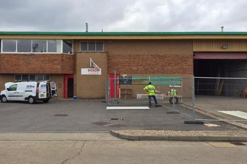 Warehouse to rent, Willow Ln Mitcham CR4 4NX