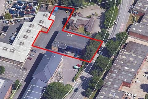 Office to rent, 37 Gatwick Rd Crawley RH10 9RD