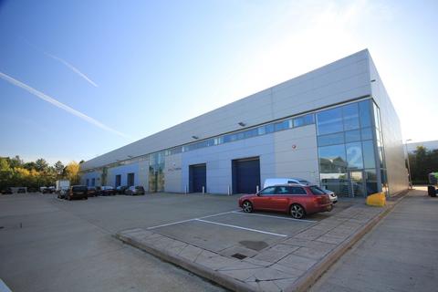 Warehouse to rent, Chippenham Dr Milton Keynes MK10 0AE
